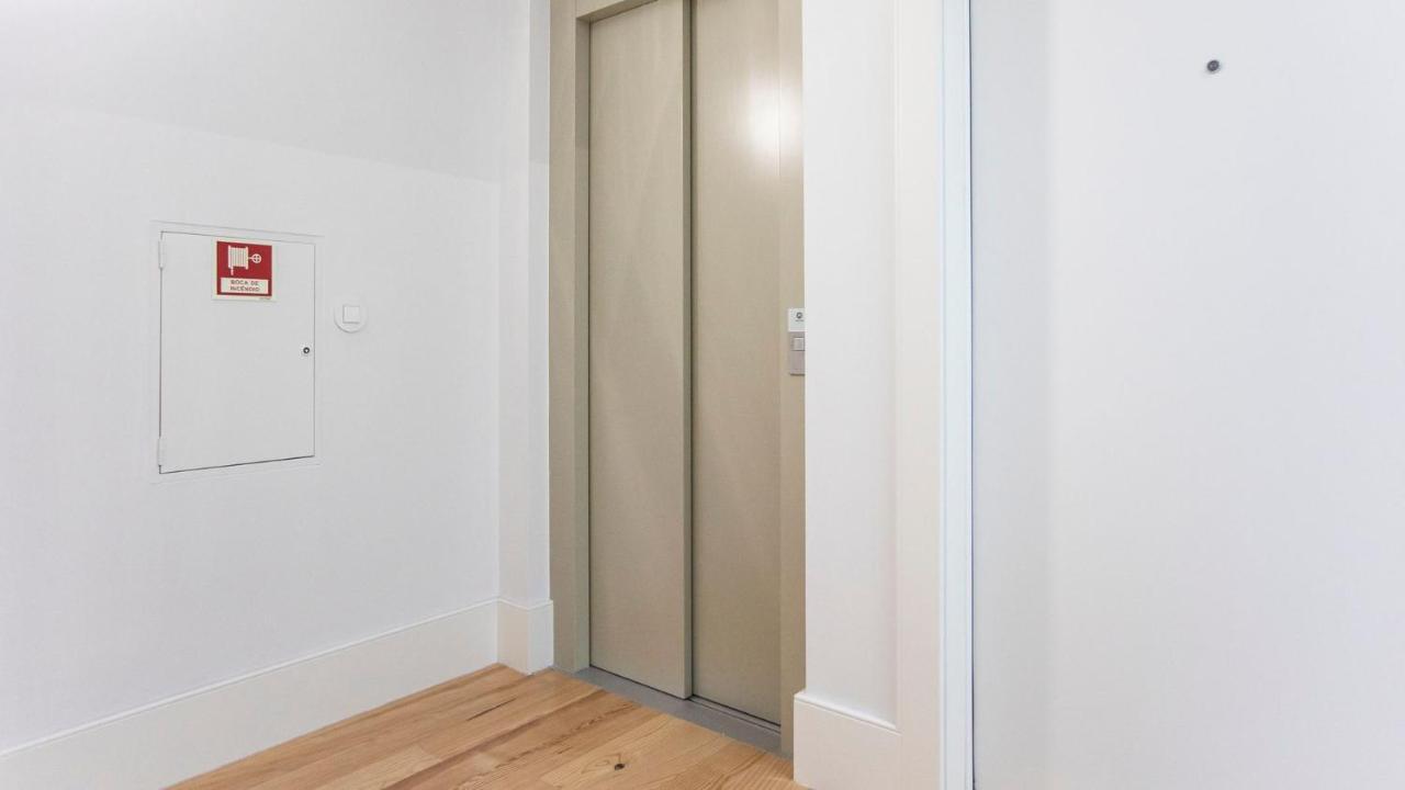 פורטו Stylish Studio W/ Ac & Balcony By Lovelystay מראה חיצוני תמונה