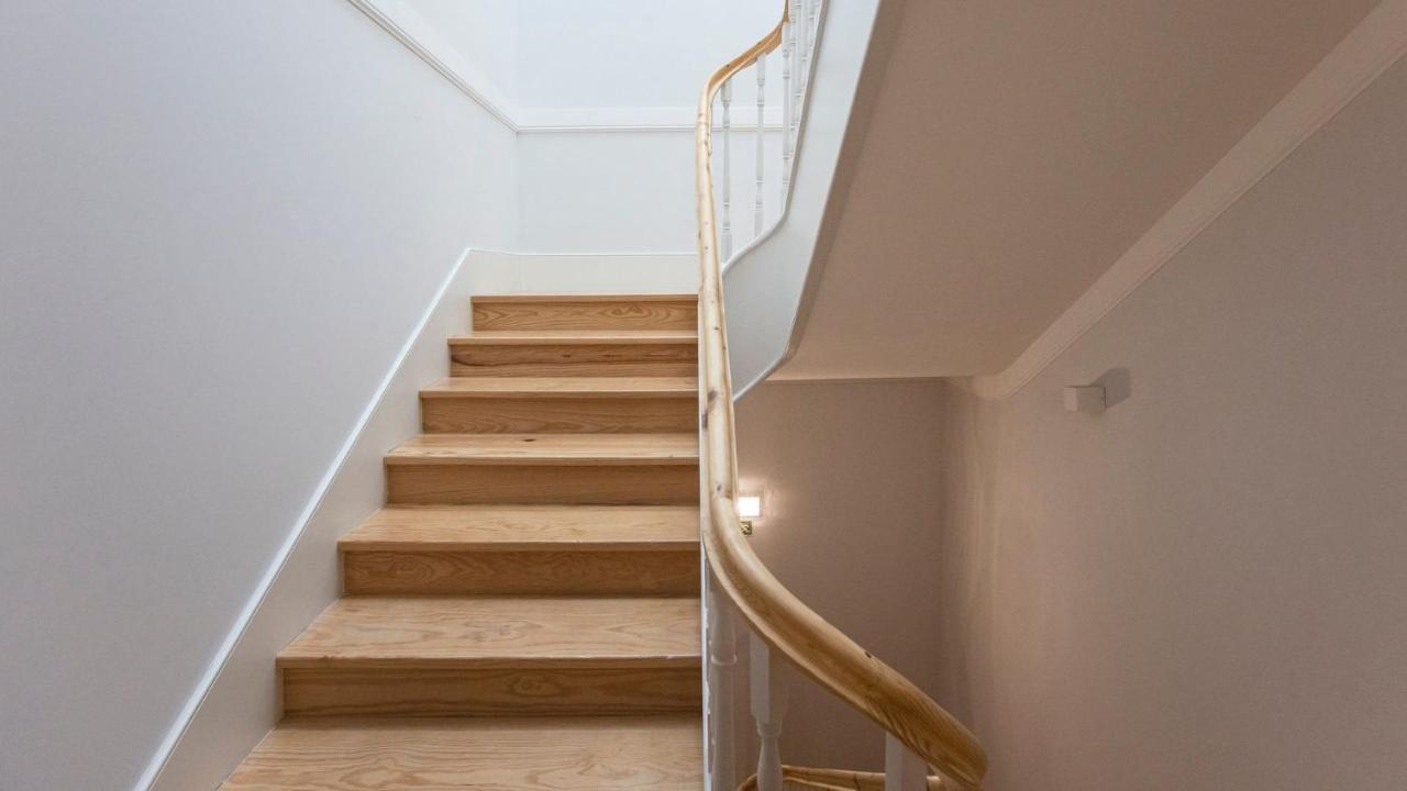 פורטו Stylish Studio W/ Ac & Balcony By Lovelystay מראה חיצוני תמונה