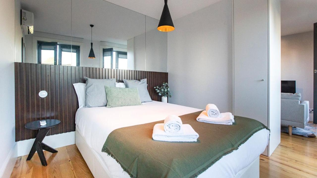 פורטו Stylish Studio W/ Ac & Balcony By Lovelystay מראה חיצוני תמונה